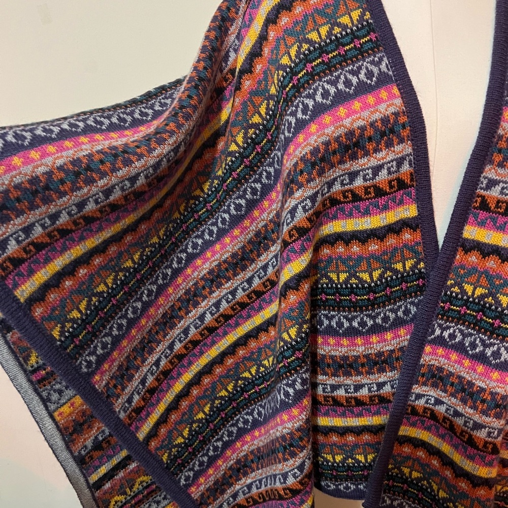 Multicolor Patterned Women's Ruana - Picture 2 of 4
